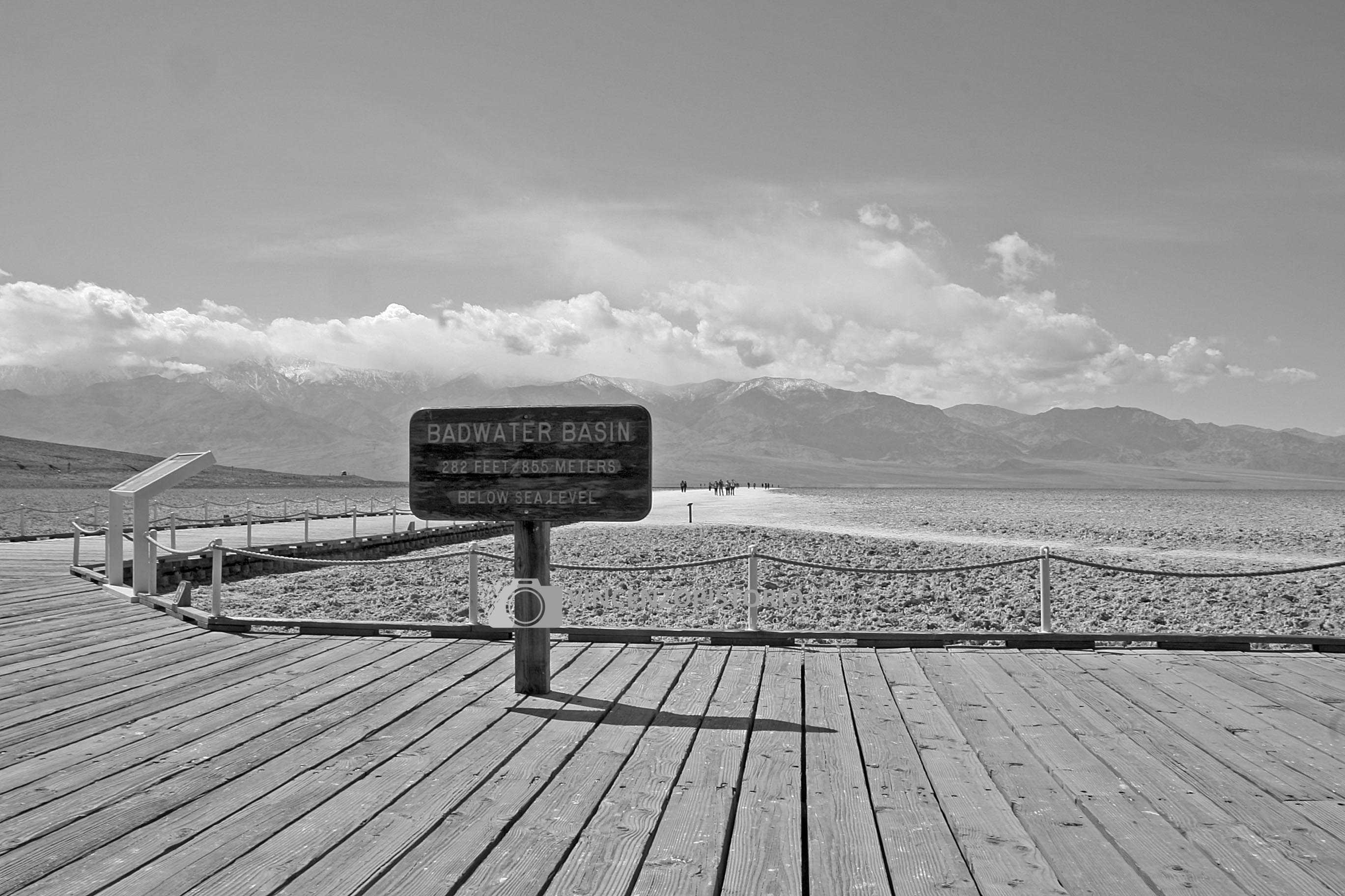 Badwater basin signal – BW